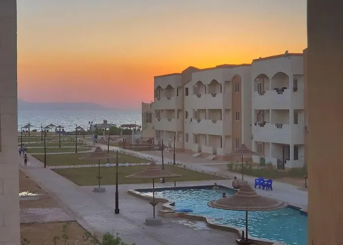If Calm Is For 2 Days Minimum,air-conditioning Family Only Please Ras Sedr