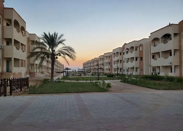 If Calm Is For 2 Days Minimum,air-conditioning Family Only Please Apartment *